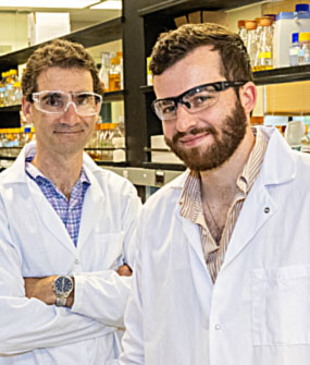 2023 Hartwell Fellow Thomas Donahue, Ph.D. (R) and mentor Matthew DeLisa, Ph.D., Cornell University