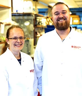 2025 Hartwell Fellow Noah Guiberson, Ph.D. and mentor Jacqueline Burré, Ph.D., Cornell University