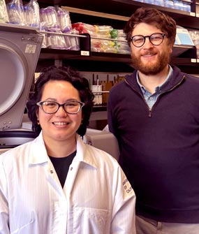 2025 Hartwell Fellow Geil R. Merana, Ph.D. and mentor Benjamin P. Hurrell, Ph.D., University of California, Davis