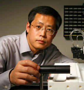 2006 Hartwell Investigator Jingdong Tian, Ph.D., Duke University