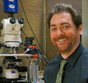 2013 Hartwell Investigator Roberto Galán, Ph.D., Case Western Reserve University